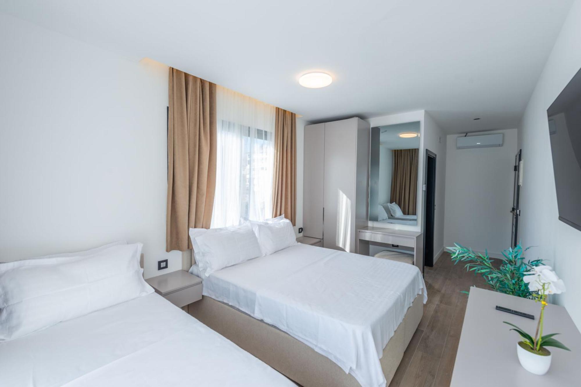 Botanica Boutique Hotel Ulcinj Esterno foto