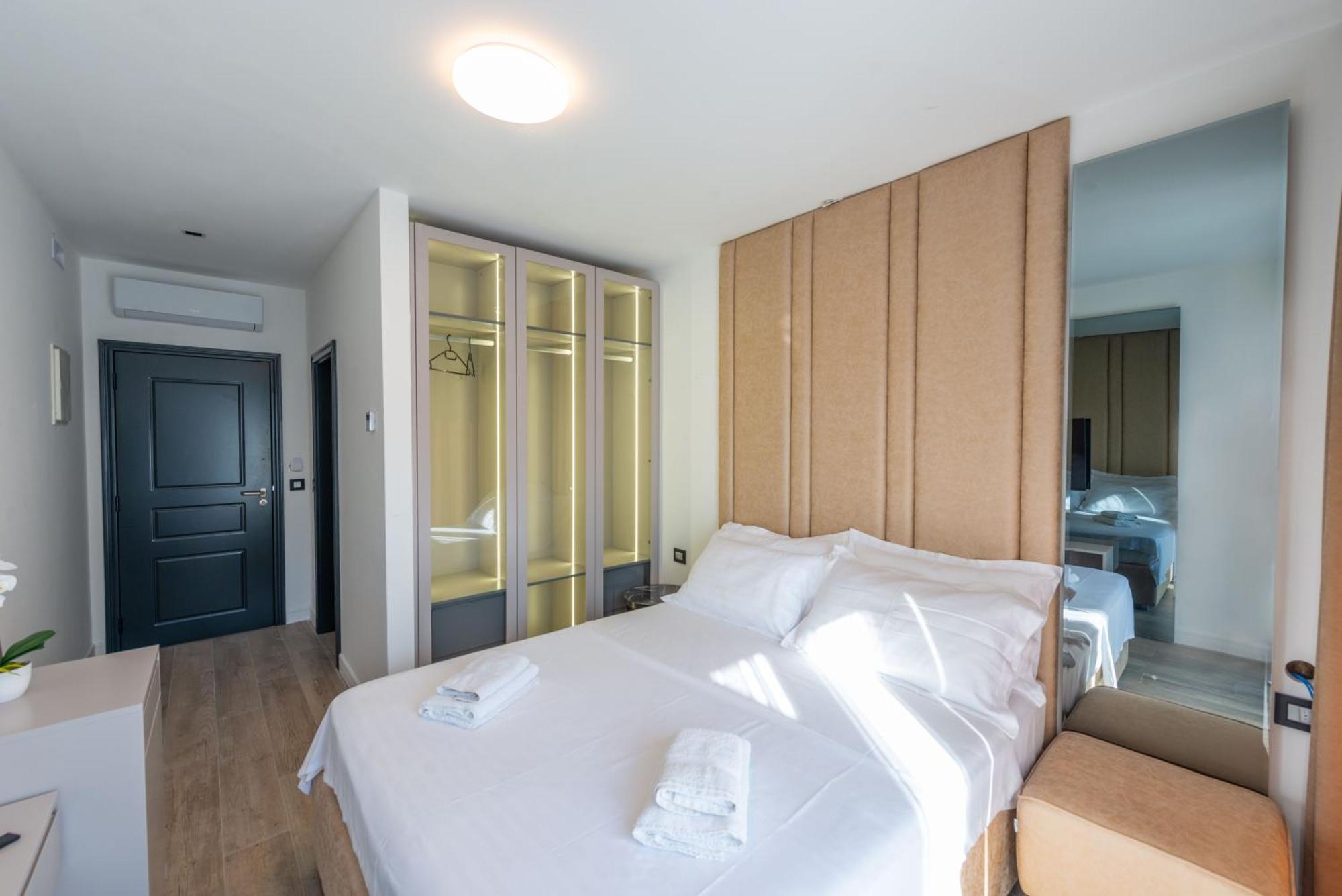 Botanica Boutique Hotel Ulcinj Esterno foto