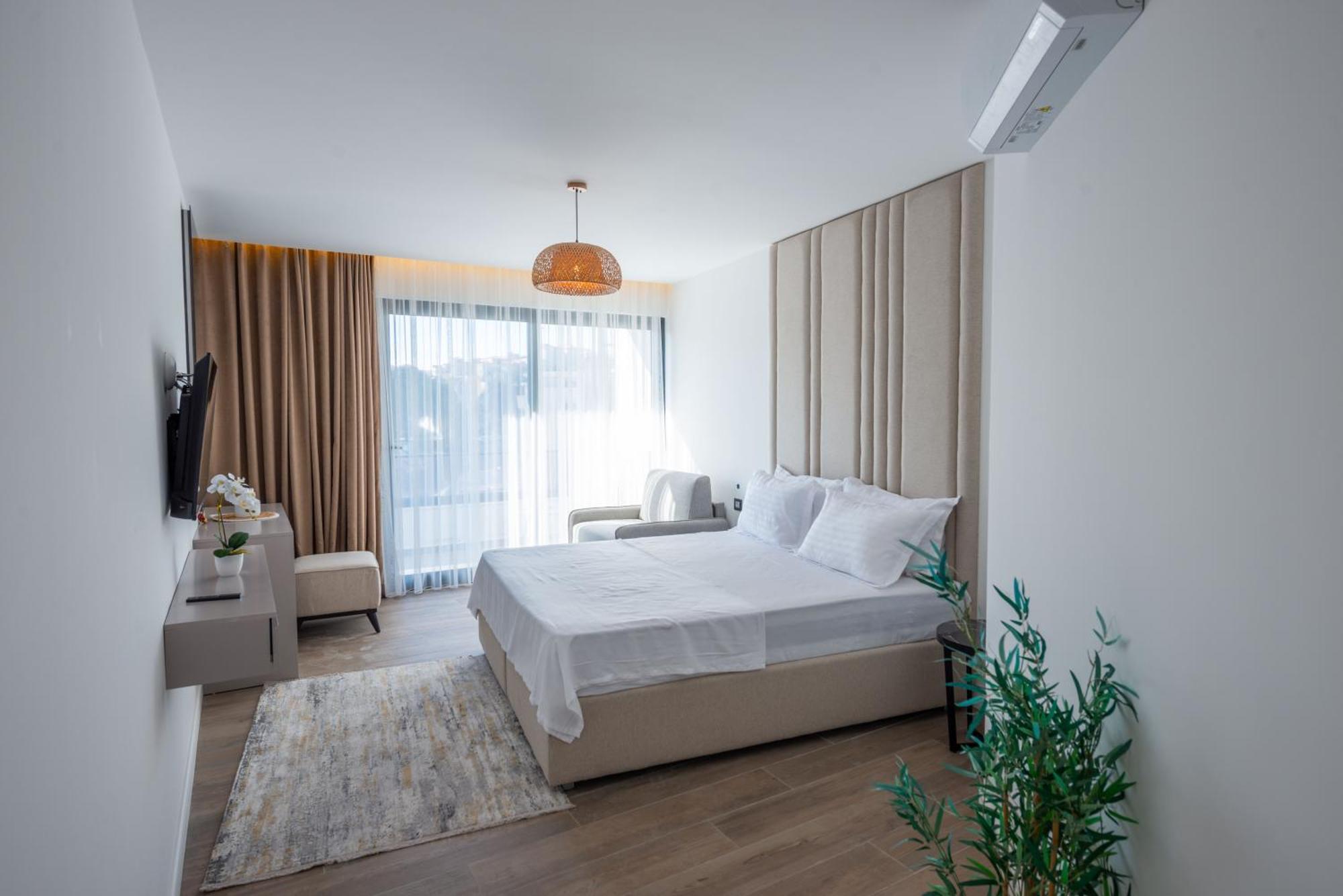 Botanica Boutique Hotel Ulcinj Esterno foto