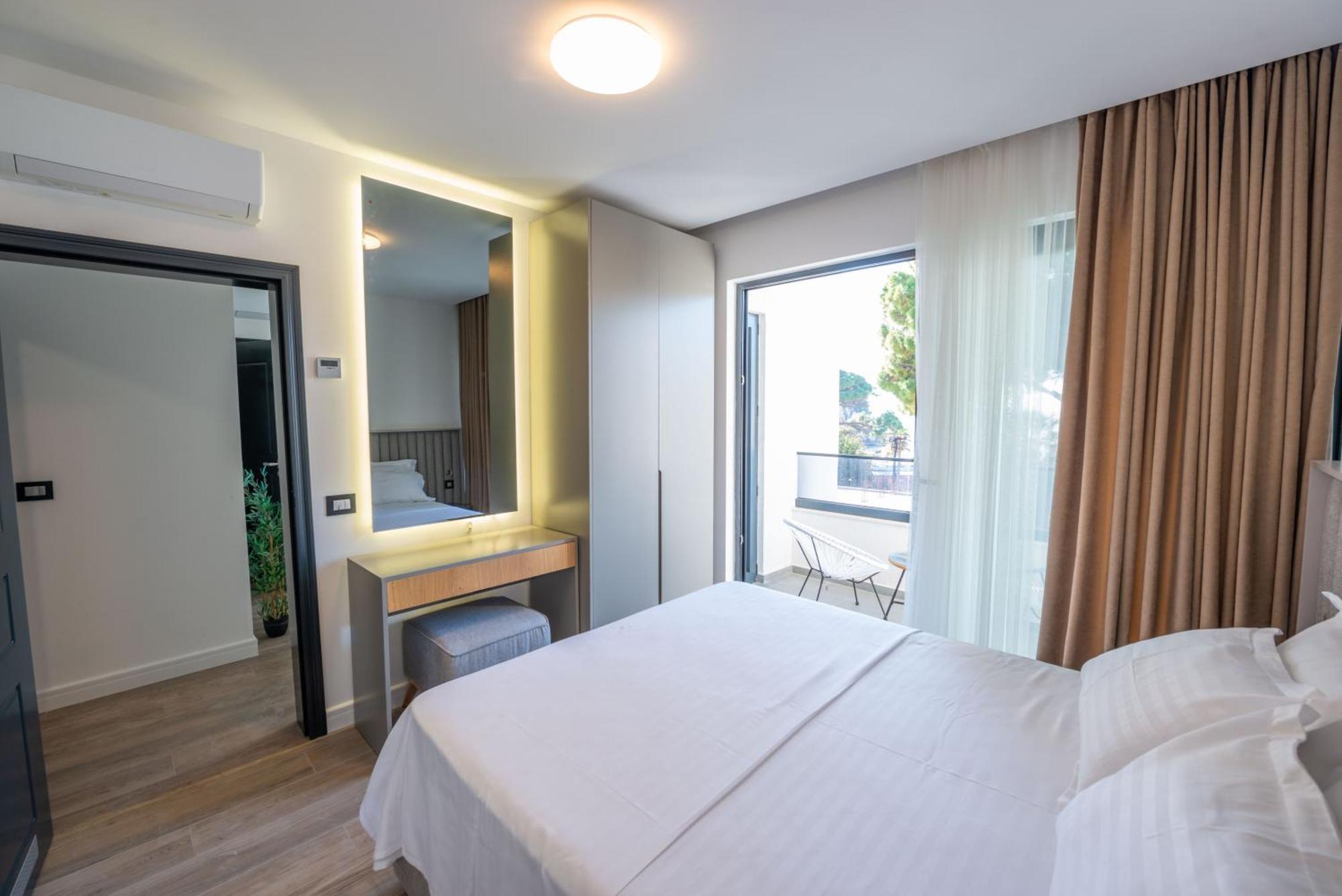 Botanica Boutique Hotel Ulcinj Esterno foto